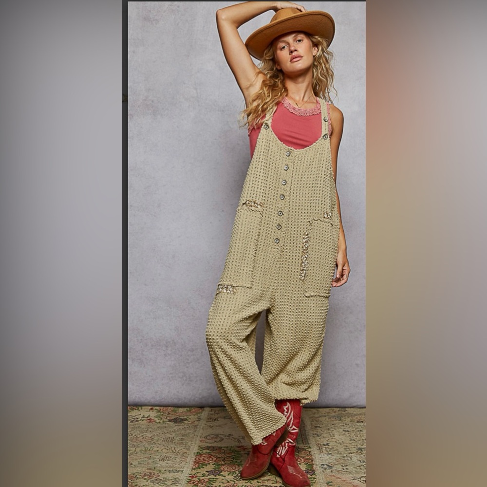 🤎🌼POL NEW Women's Beige Jumpsuit
